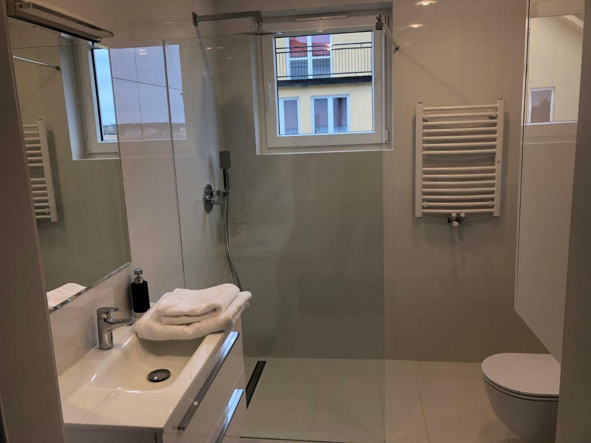 Apartamenty Diago 莱鲍 外观 照片