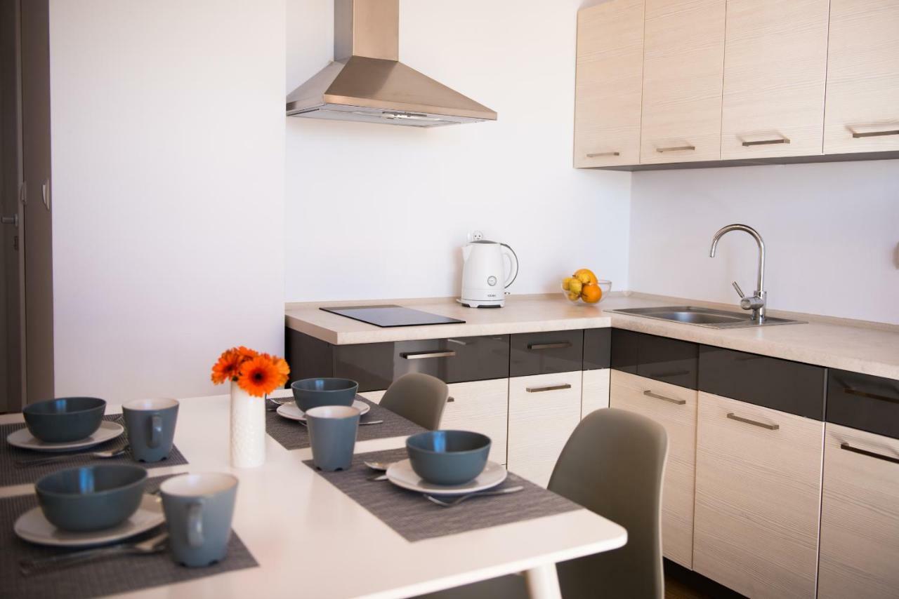 Apartamenty Diago 莱鲍 外观 照片